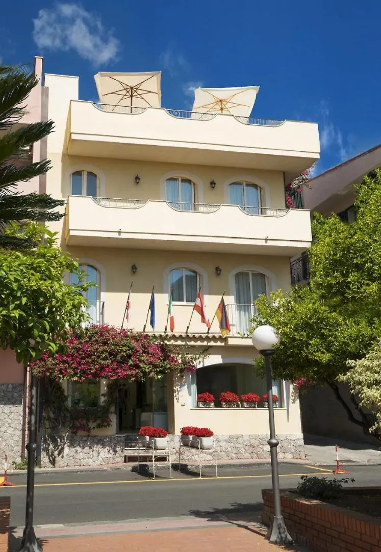 Hotel Sylesia Letojanni 3*,  Italien
