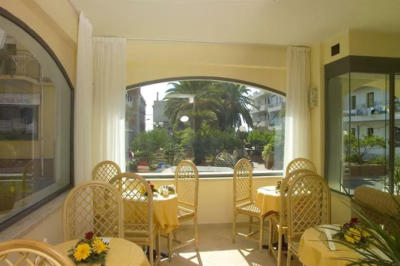 ***  Hotel Sylesia Letojanni Italien